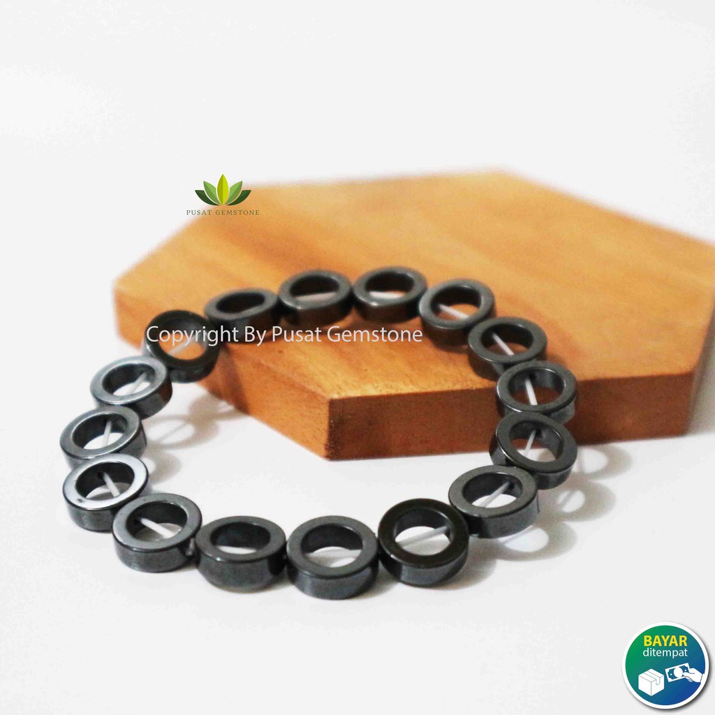 Gelang Kesehatan Magnet Hitam Model Koin/Pis bolong