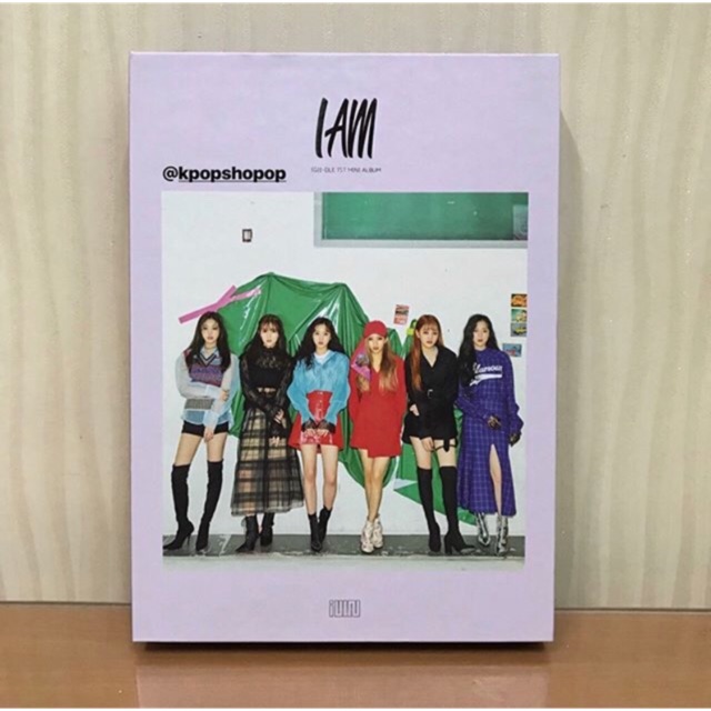 (G)-IDLE ‘I AM’ ALBUM ONLY [BOOKED]
