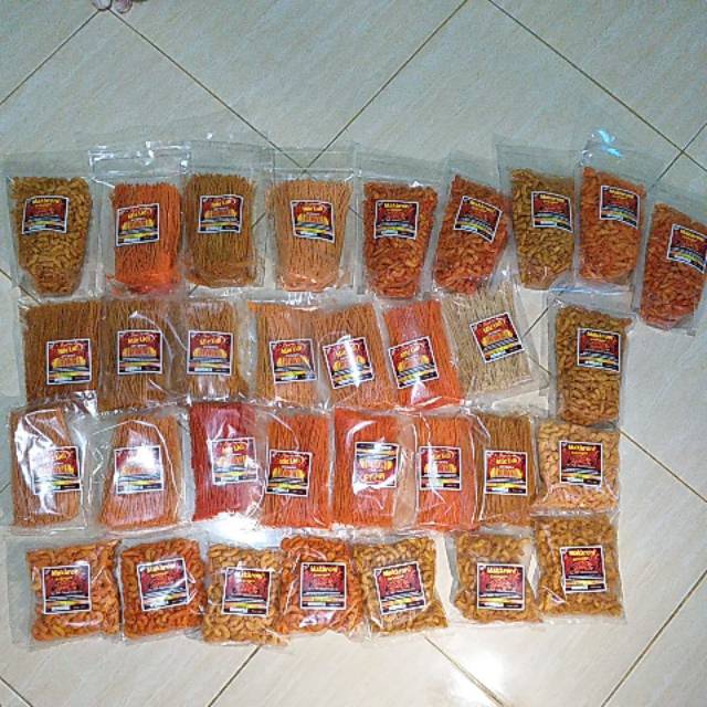 

Berbagai varian rasa Pedas asin, Pedas manis, Balado, Keju, Bbq, Rumput laut, Jagung bakar