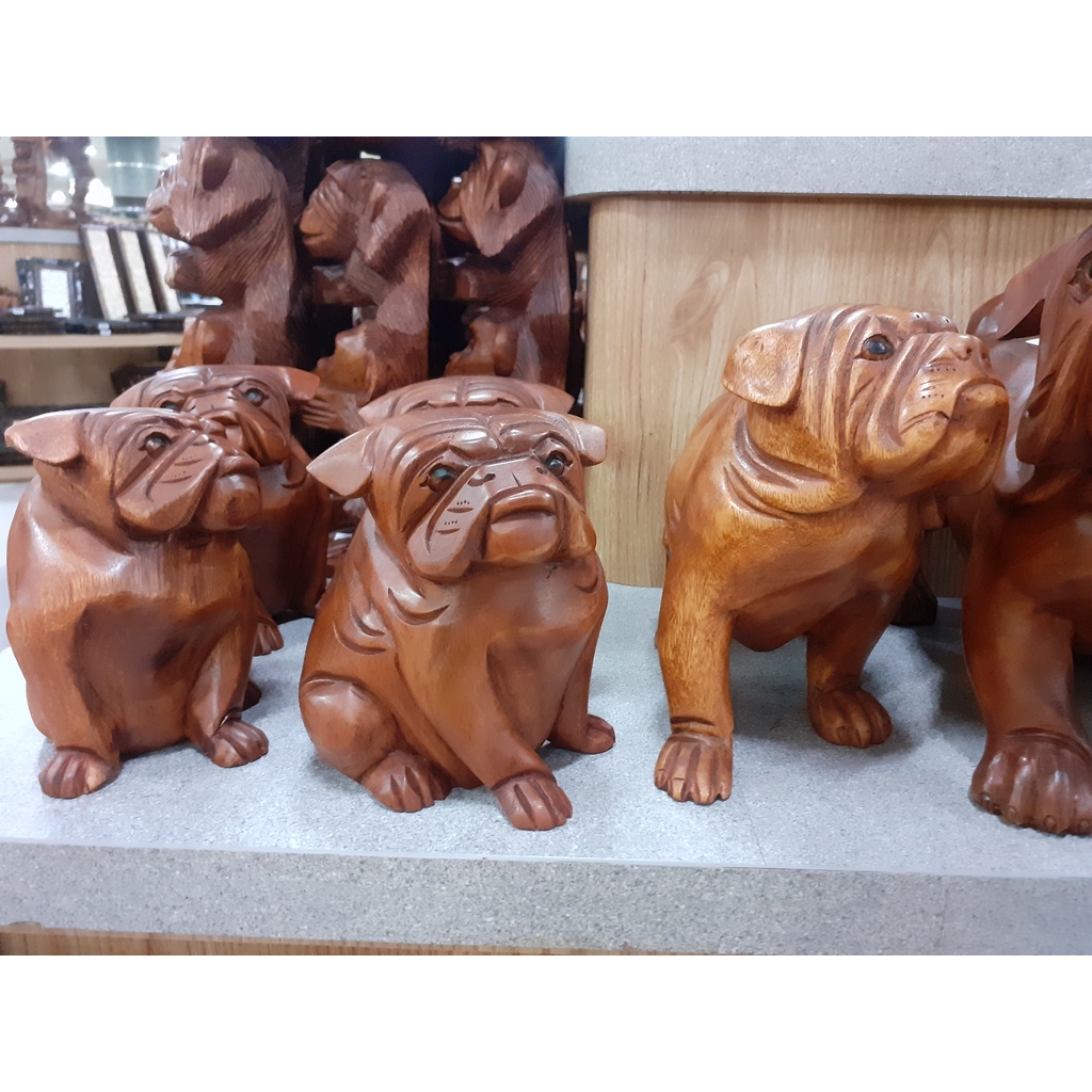 HIASAN RUMAH KOLEKSI HANDMADE ANJING BULLDOG JALAN HIGH QUALITY KAYU ASLI BALI 25CM