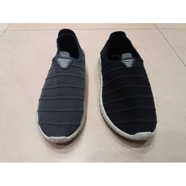 Sneakers Dr. Kevin