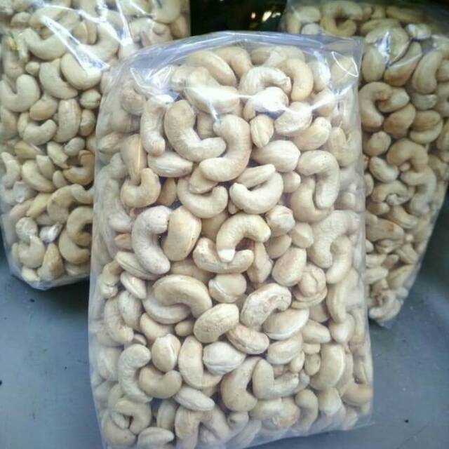 Kacang mete mentah 1kg