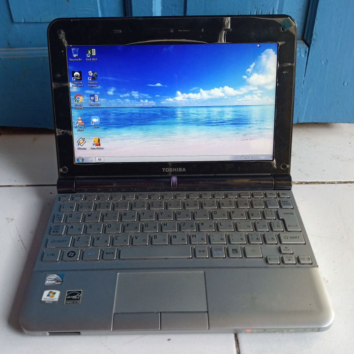 Toshiba Dynabook NB200 Hitam Silver Intel Atom N280 RAM 2GB HDD 250GB Netbook Notebook Bekas Second