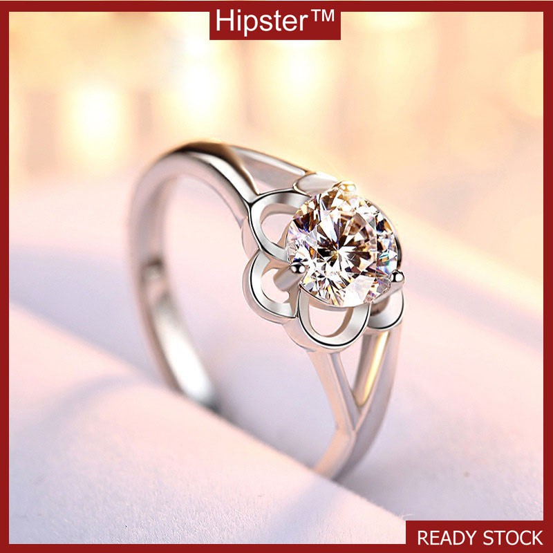 Korean Simple Temperamental Elegant Inlaid Moissanite Flower Ring