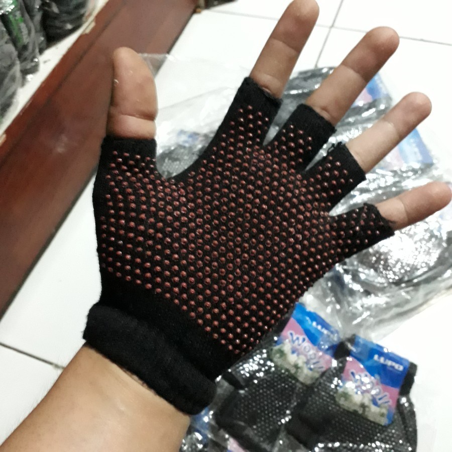 SARUNG TANGAN MOTOR PRIA WANITA RAJUT BINTIK/SARUNG TANGAN ANTI SLIP PENDEK RANDOM