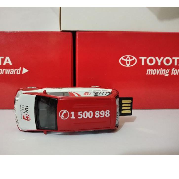 diecast mobil USB flashdisk toyota avanza ths auto 2000 usb kapasitas 16 GB murah