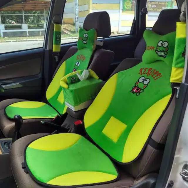 Car set 5in 1/interior bantal set mobil.