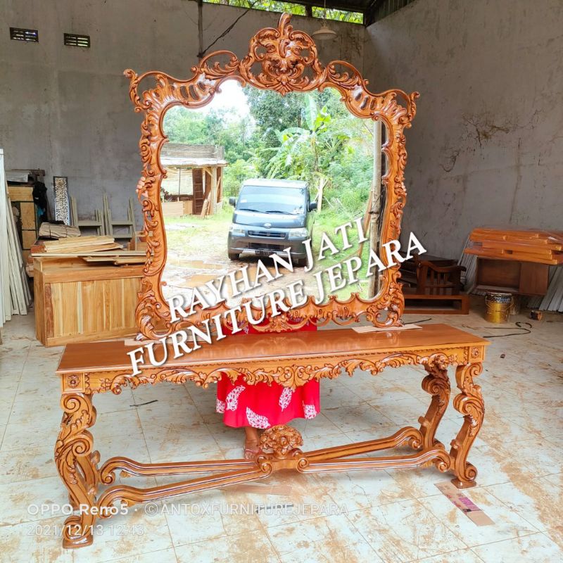 meja rias jati ukiran mewah mebel Jepara