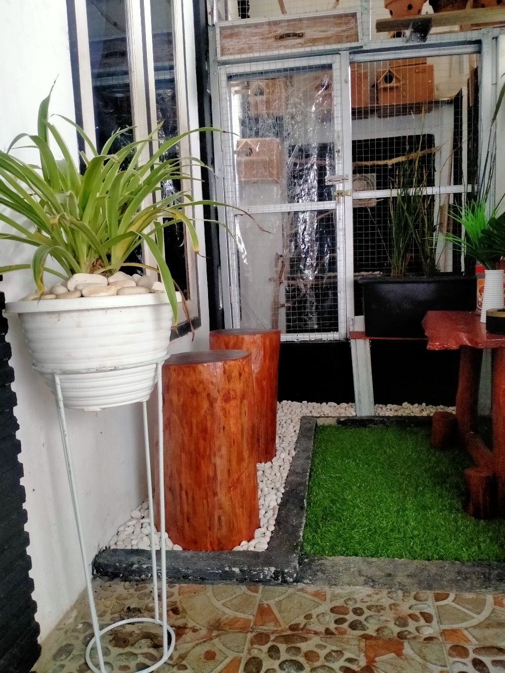 Rak Besi Standing Pot Bunga Artifisial Artificial Dekorasi Rumah Shabby Chic