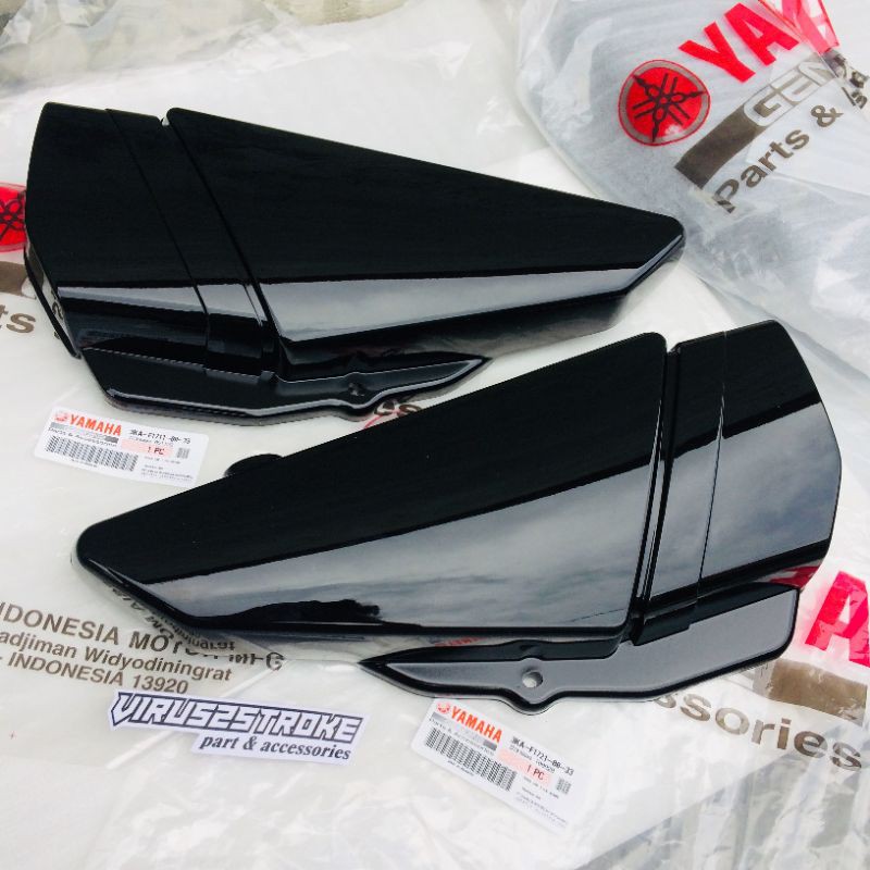 Cover Samping Box Aki Dop Accu Kempolan Set Kanan Kiri Yamaha RX King New Original 3KA-F1711-00-33 F