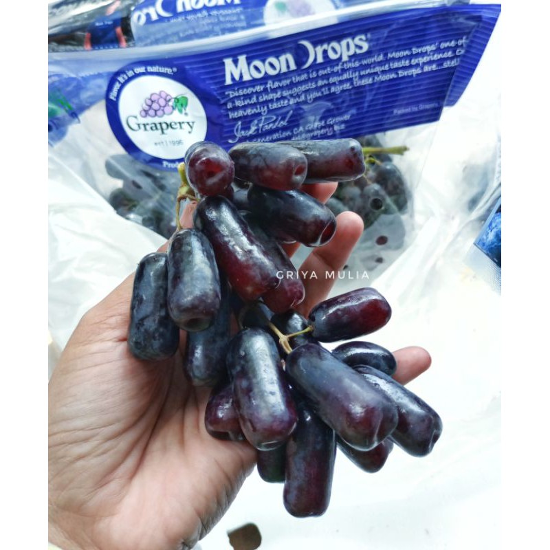 

Anggur saphire moondrops fresh super manis tanpa biji / Anggur jari