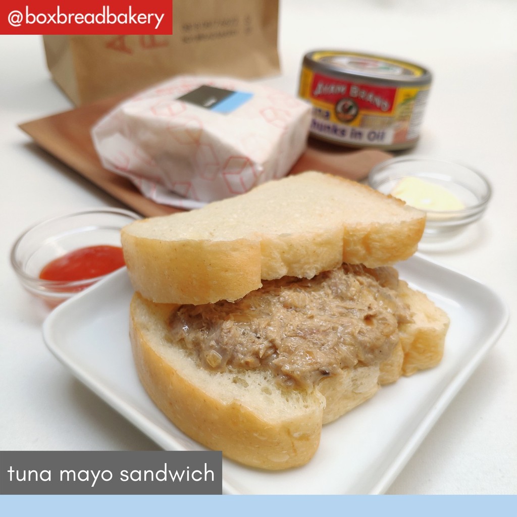 

Roti Sandwich Tuna Mayo (Pack of 5) - BoxBread Sandwich