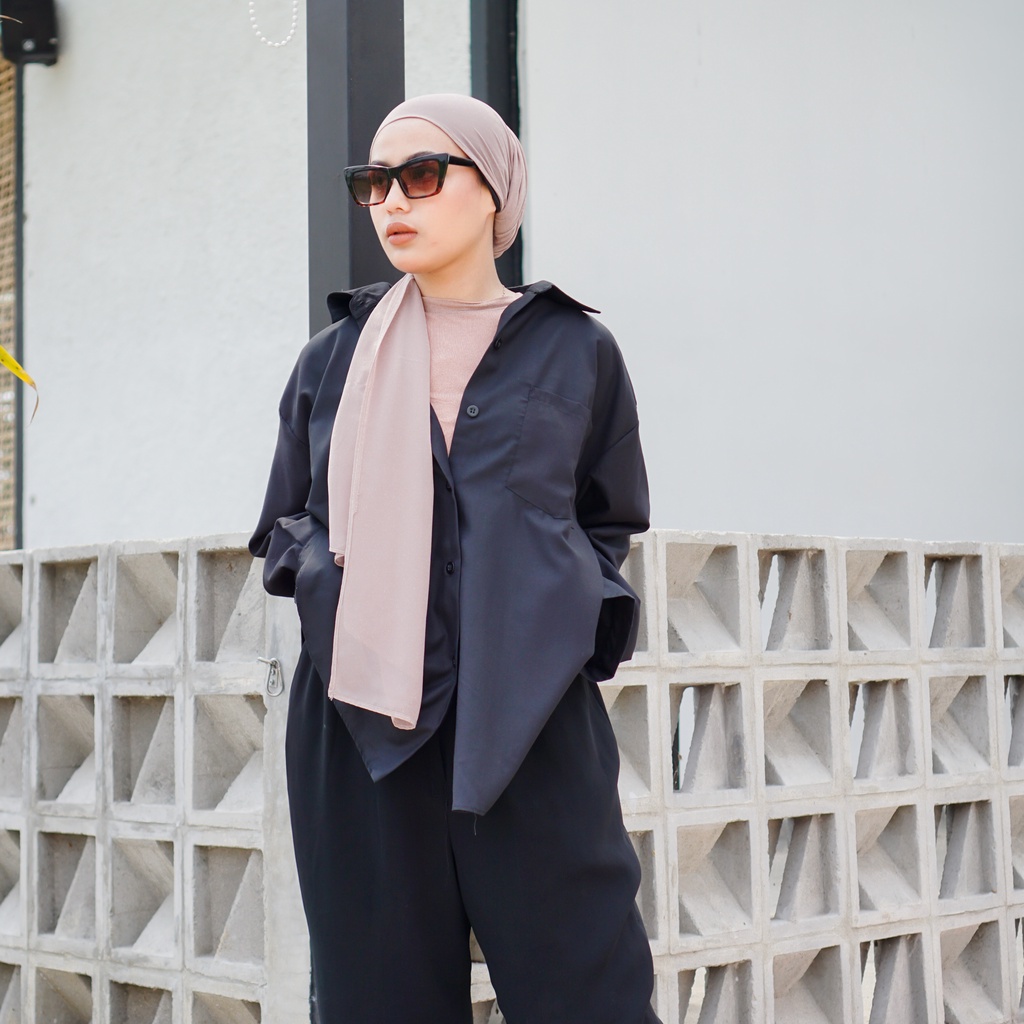 Kemeja Wanita Atasan Oversize Lengan Panjang Kekinian Crop Baju Kerja Polos Basic Toyobo Warna Hitam