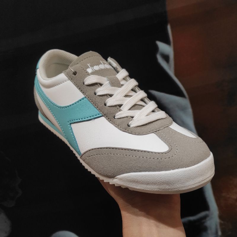 Sepatu Wanita Diadora Durano White Original