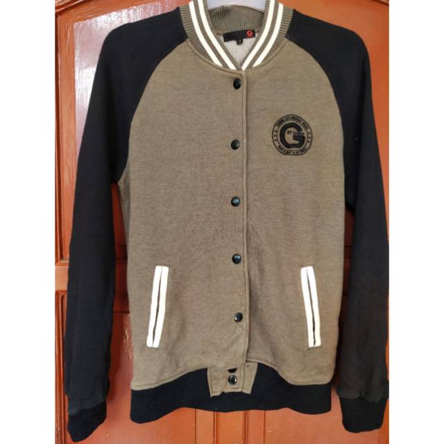 Jaket bomber "GUESS" Preloved