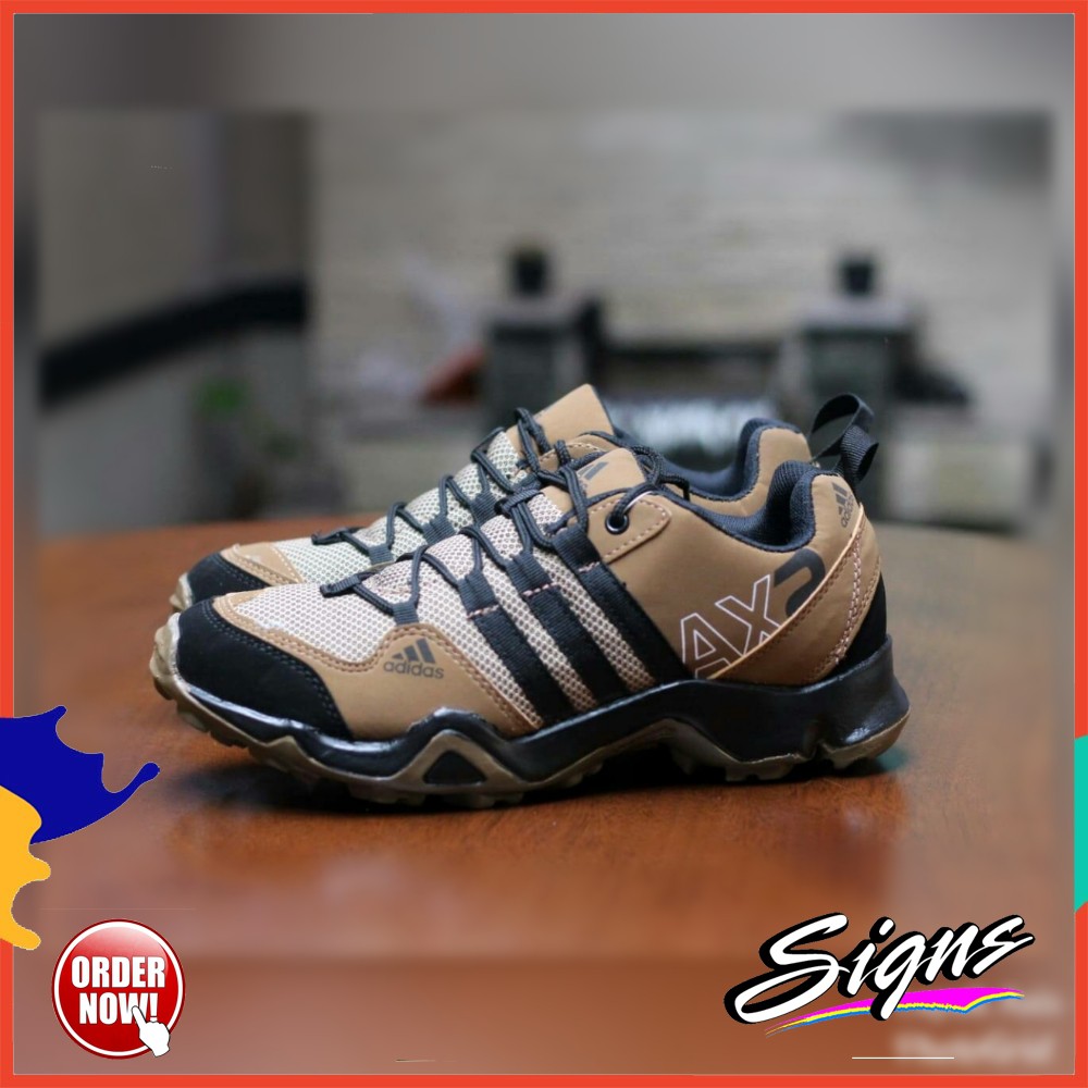 SIGNS _ AX2   SEPATU SPORT OLAH RAGA | ADIDAS AX2 GORETEX LOW | SEPATU JOGGING SANTAI VIETNAM