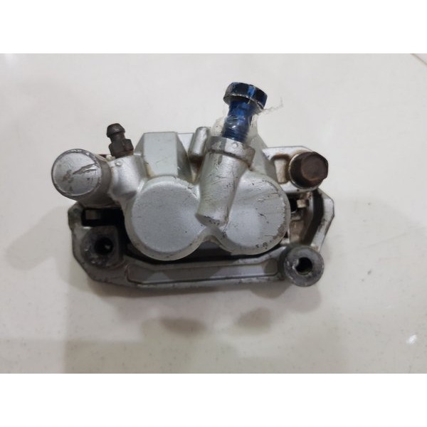 kaliper cakram depan Yamaha YZ 85 cc