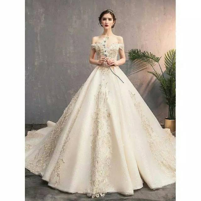 Gaun Pengantin Pesta Ekor Panjang Model Off Soulder