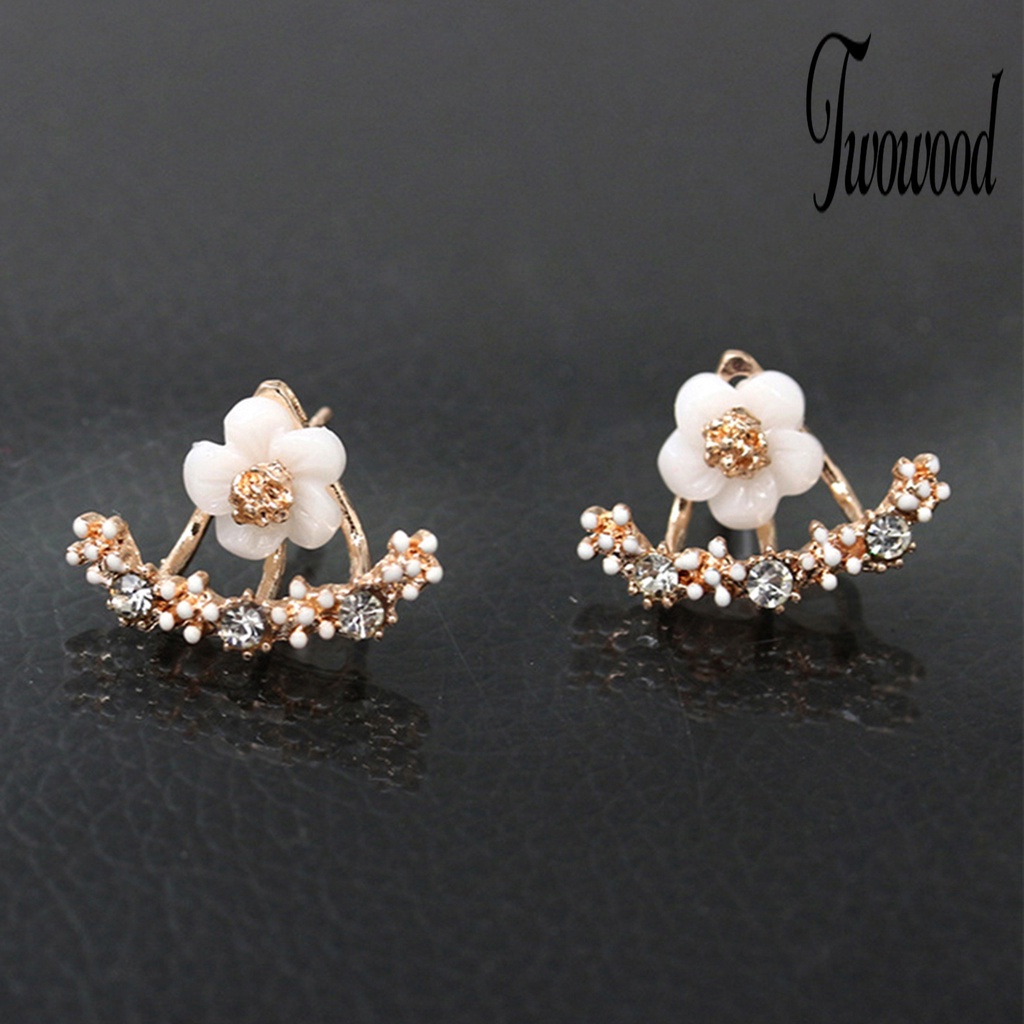 1 Pasang Anting Stud Marguerite Untuk Wanita