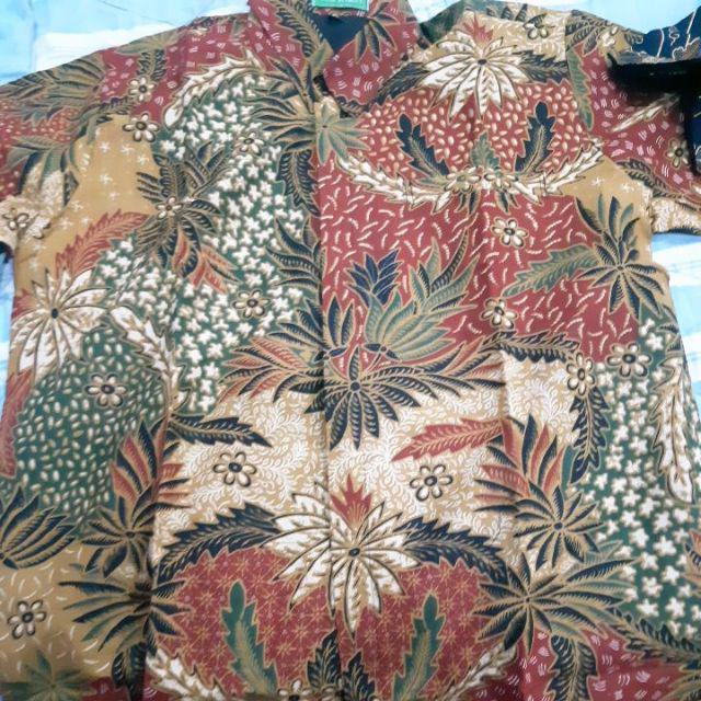 Sekartaji Sogan Pendek Kemeja Batik Pria Katun Cabut Primisima Full Furing