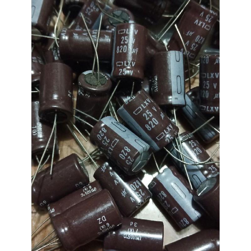 Kapasitor Elco 820uf 25volt Elko 820uf 25v 820uf 25 volt 820uf 25 Kapasitor 820 25volt 820 25v
