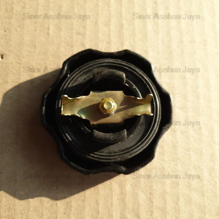 Tutup Oli Oil Oil Cap Mesin L300 T120SS PS100 120 135 Aftermarket