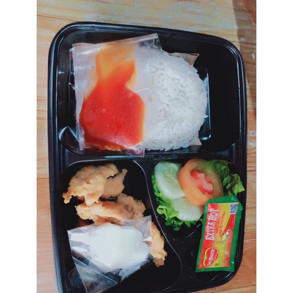 

NASI AYAM POP BENTO