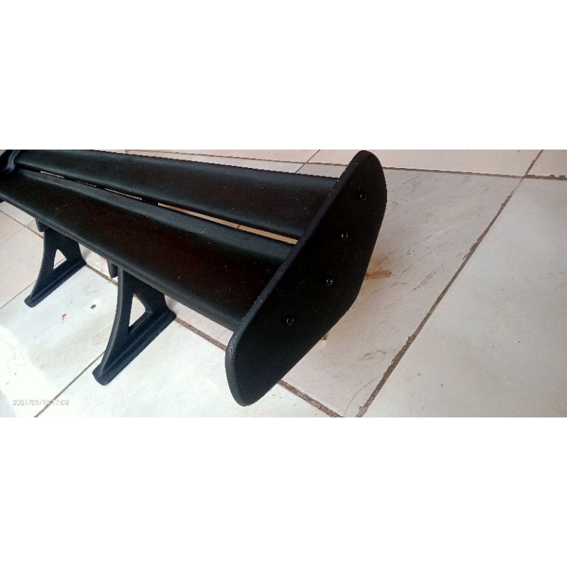 spoiler sedan GT Wing dua susun  universal