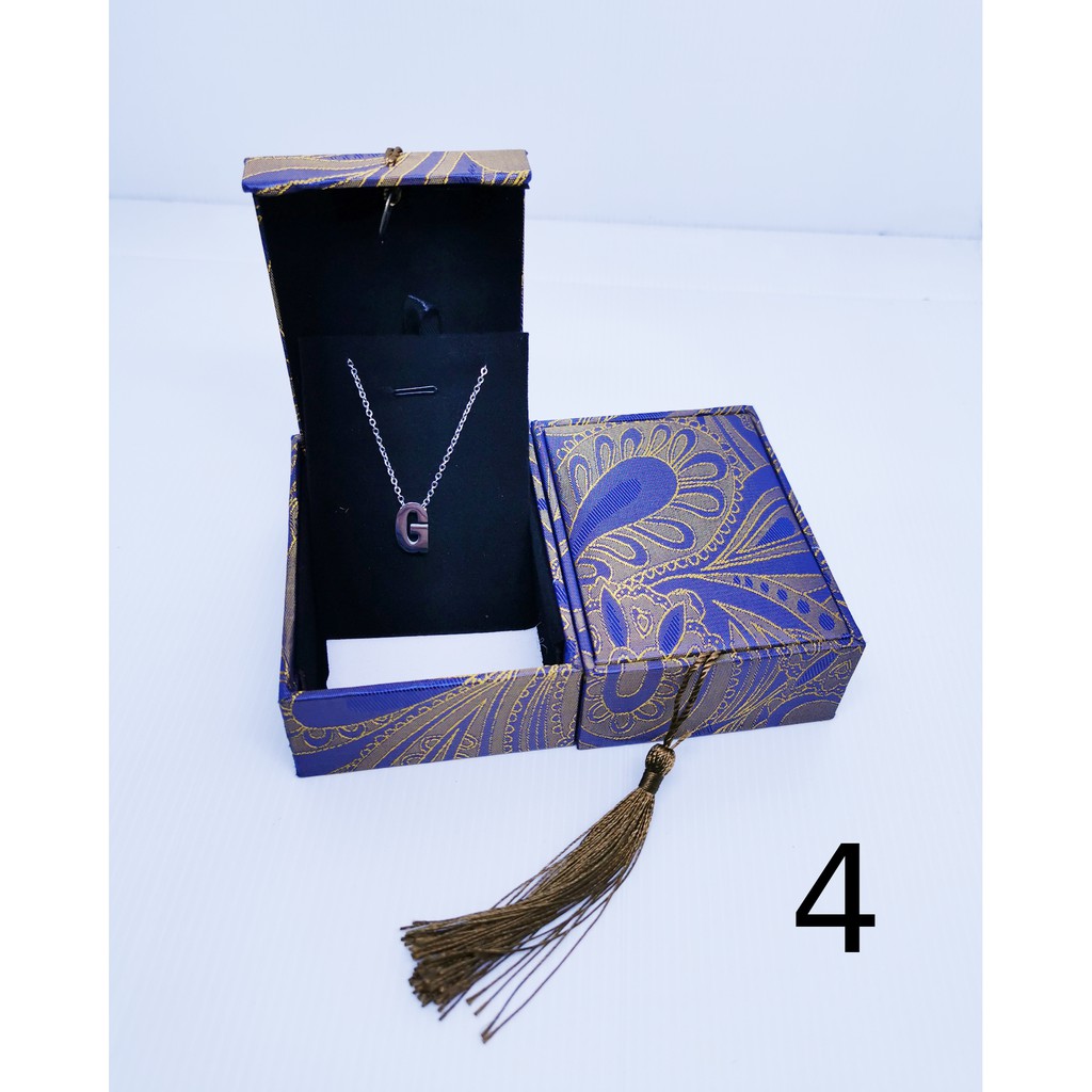 Kotak Liontin Motif Tersedia Berbagai Warna Box Kalung Tempat Perhiasan Jewelry Murah Cocok Untuk Gift / Hadiah, Lamaran, Mahar Pernikahan, Hantaran Tunangan, Seserahan Pernikahan