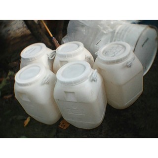 Drum plastik putih 50kg | Shopee Indonesia