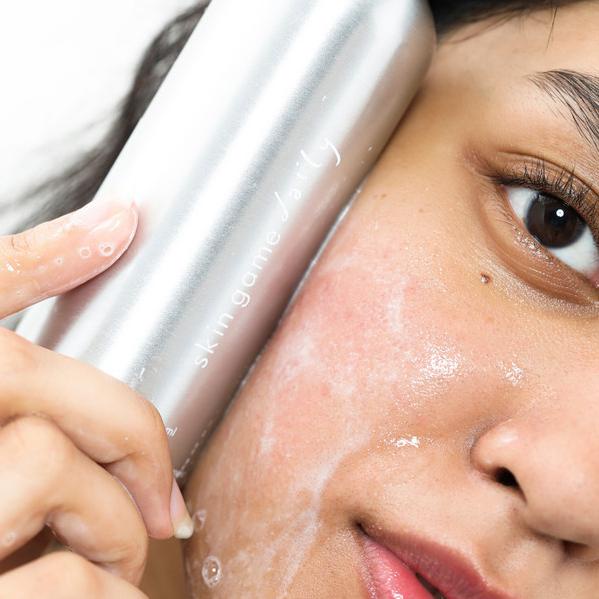℗ Skin Game Daily Kind Facial Wash ➪