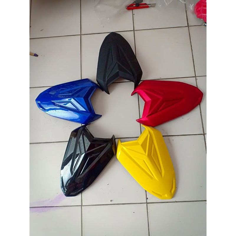 variasi cover jok belakang Yamaha R15 new V3 vva