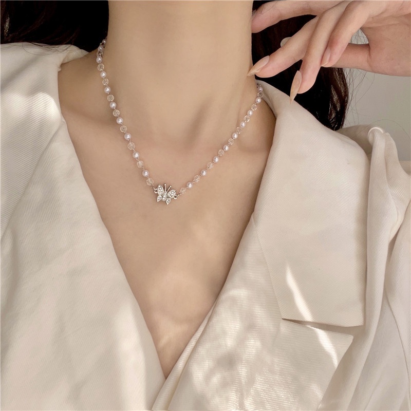 Korea Fresh Transparent Crystal Butterfly Necklace Beautiful Girl Fashion Necklace Lady Pearl String Jewelry Gift