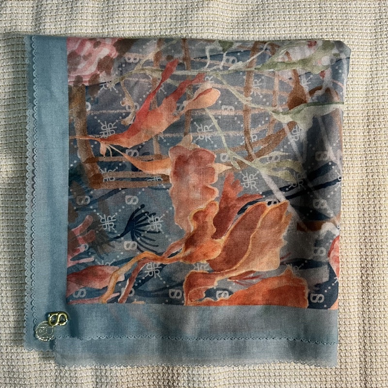 Preloved Jilbab Buttonscarves Xanadu Abalone