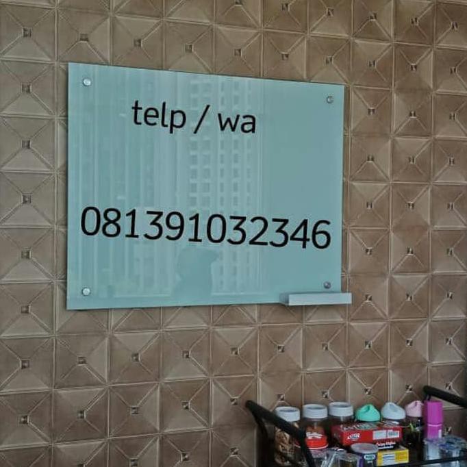 

Papan Tulis Kaca / Glassboard Uk.100X140 Cm 5Mm Mamanmarinto
