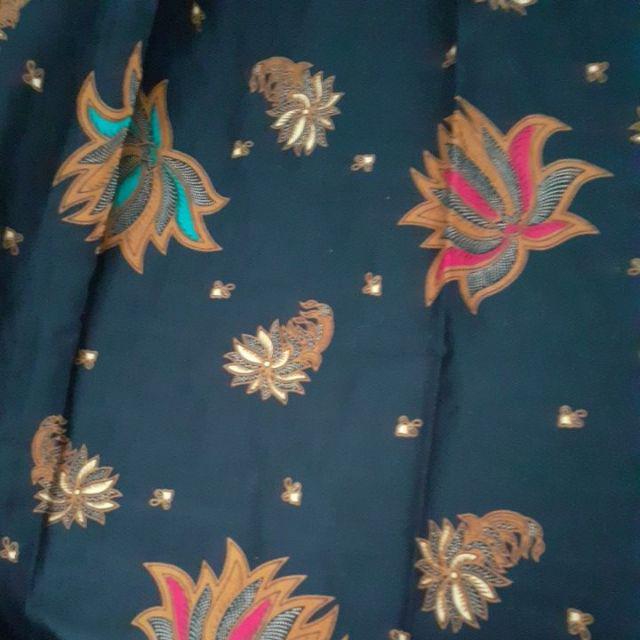 Batik Couple Fitria Lawasan Manuk Kembar (ada Anaknya) Nashimie Store