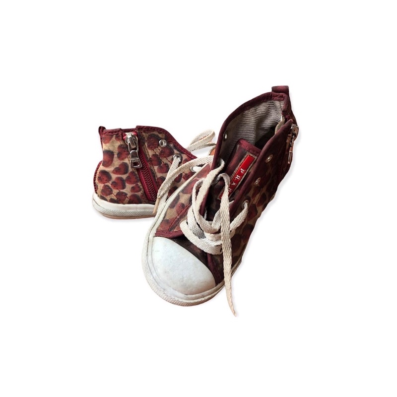 sepatu prada anak second branded