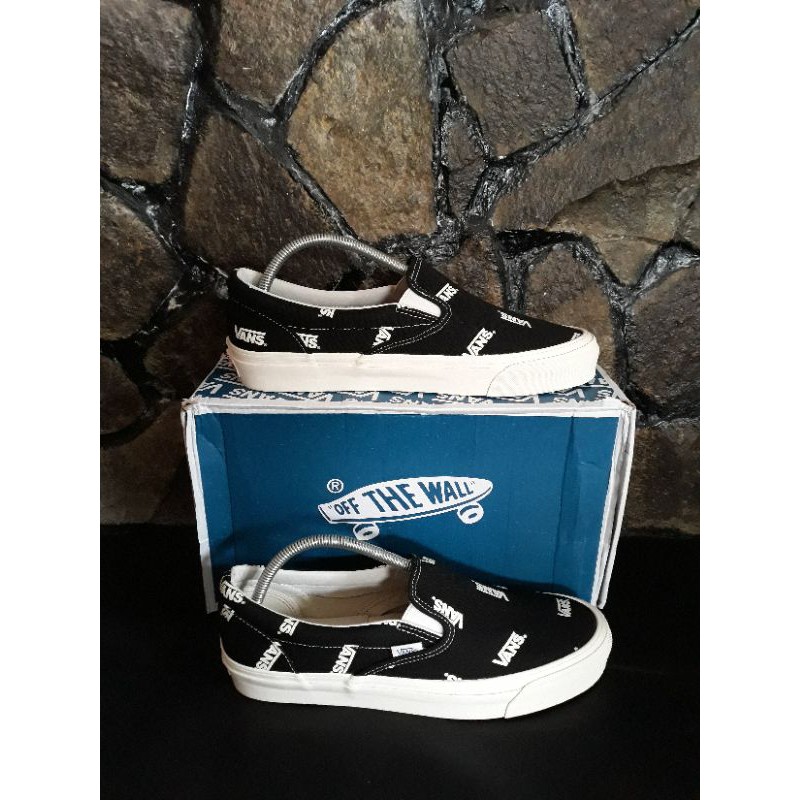 Vans Slip On Vault OG LX Logo Print Black/Marshmallow