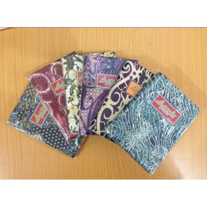 

Cantik Buku Agenda Kain Batik Hot Sale