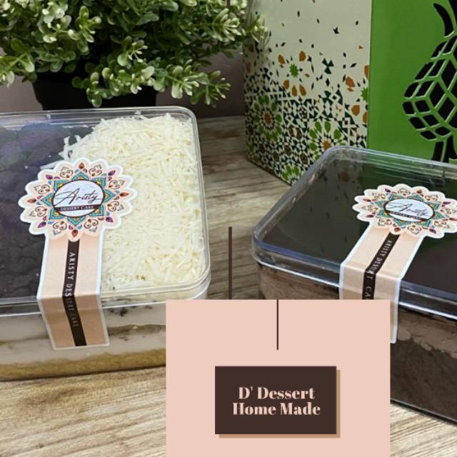 

Dessert Box By Deeya Kitchen