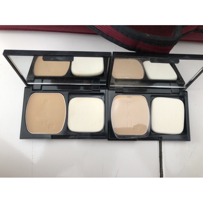 ran cosmetic compact powder premium