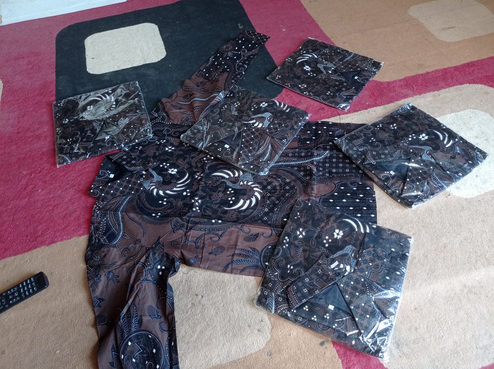 Prastowo Kemeja Batik Pria Lengan Panjang Katun Primisima Full Furing