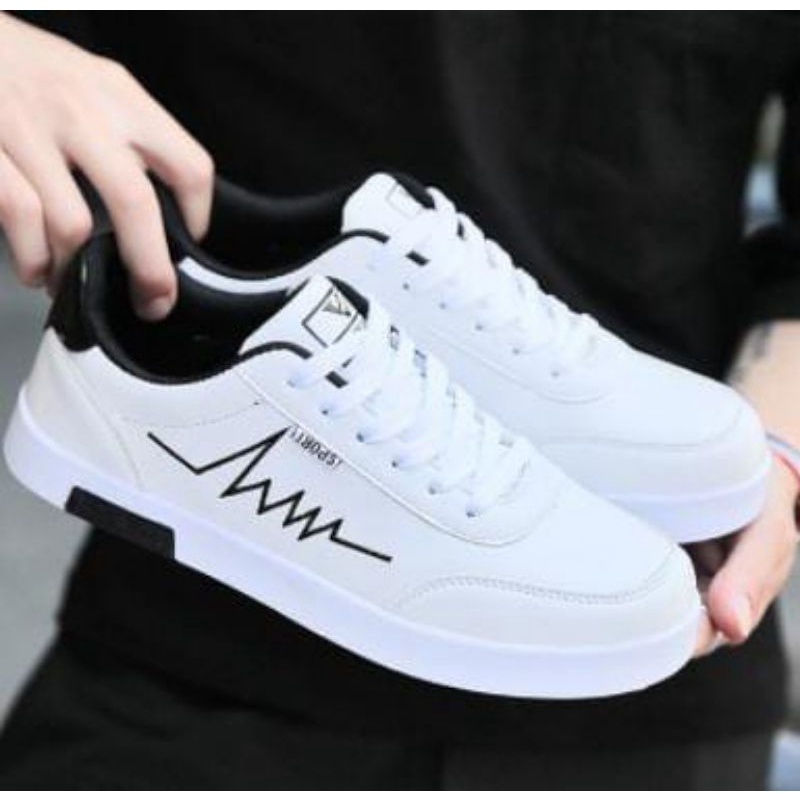 SEPATU SNEAKERS PRIA  / Sneakers Pria / Snekaers putih / Sneakers termurah / Sepatu Putih / Sneakers