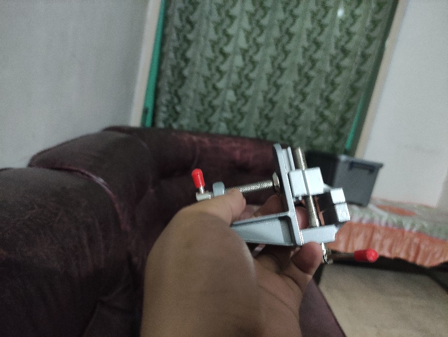 Ragum Meja Mini / Clamp Penjepit Mini / Perkakas Catok Meja Mini