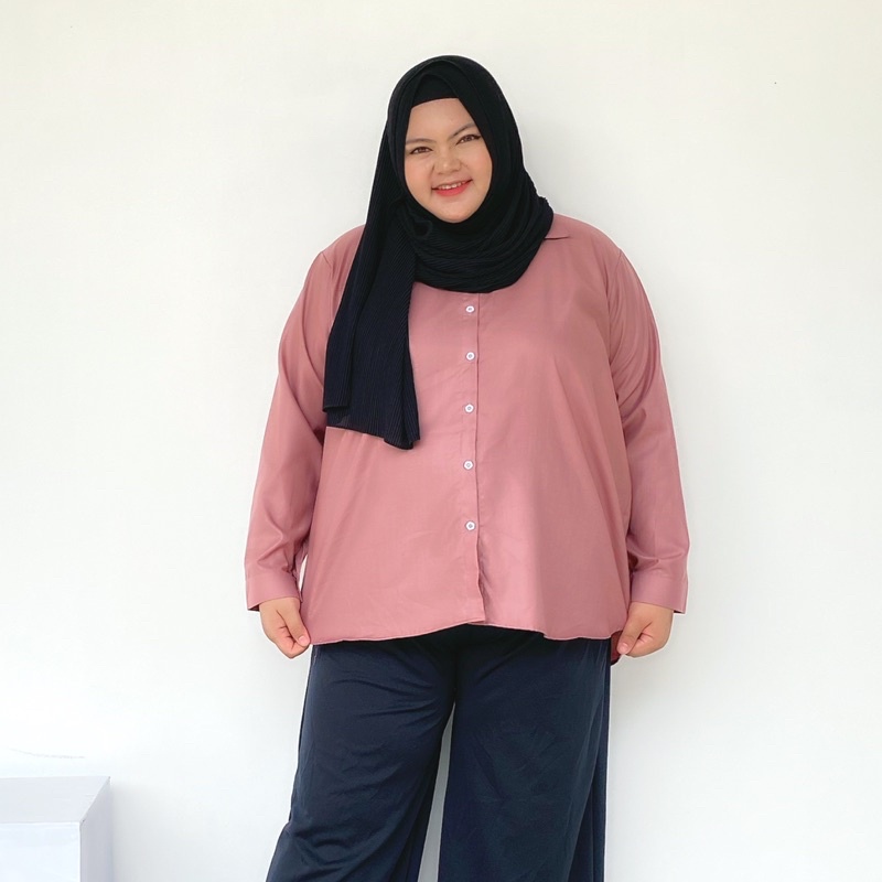 Kemeja Basik Jumbo-Baju Kerja Wanita Bigsize-by Omah Muslim