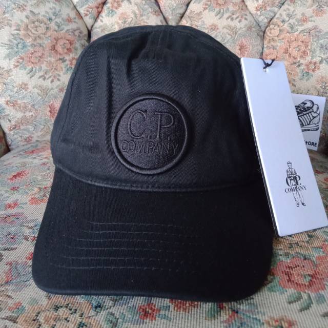 Topi cp company google caps bukan lonsdale fred perry lyle and scott