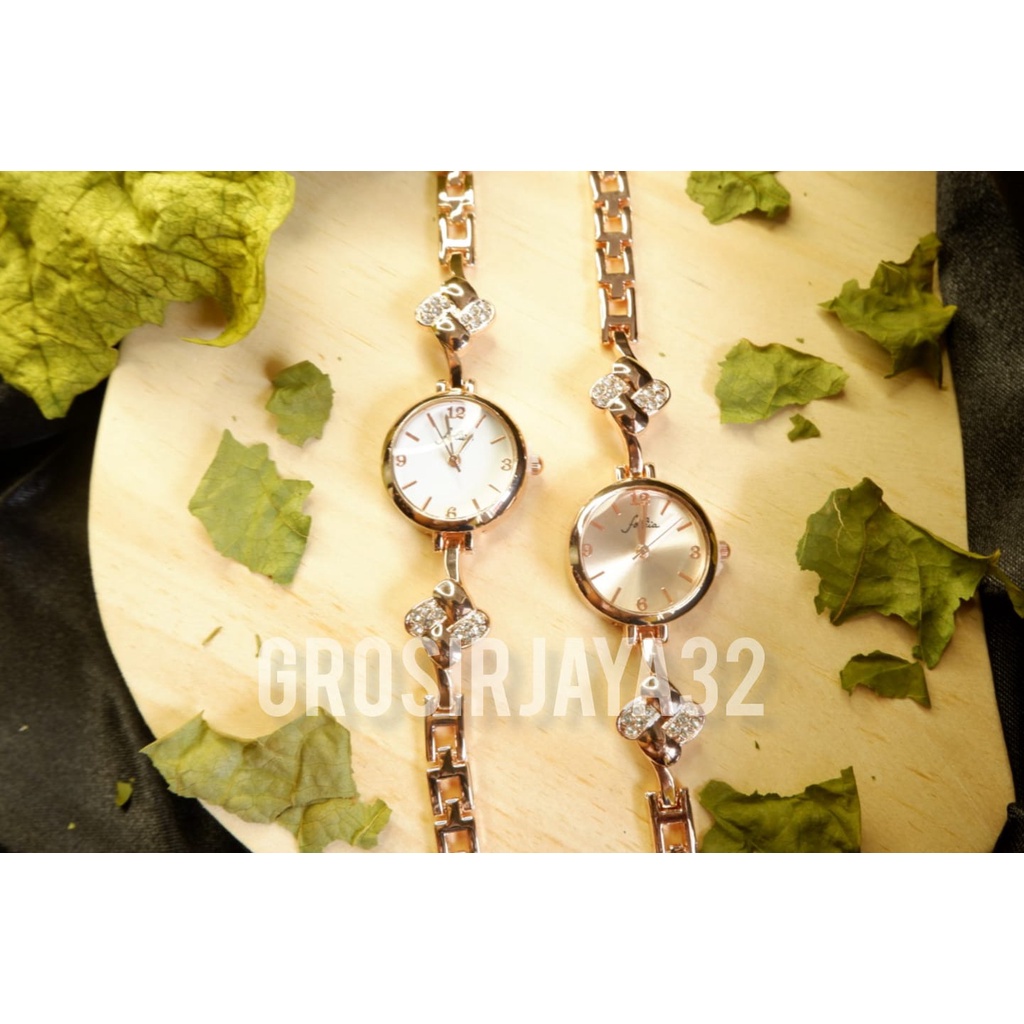 Jam Tangan Sheril Quartz Analog Model Gelang Aksen Berlian Imitasi Mewah Untuk Wanita
