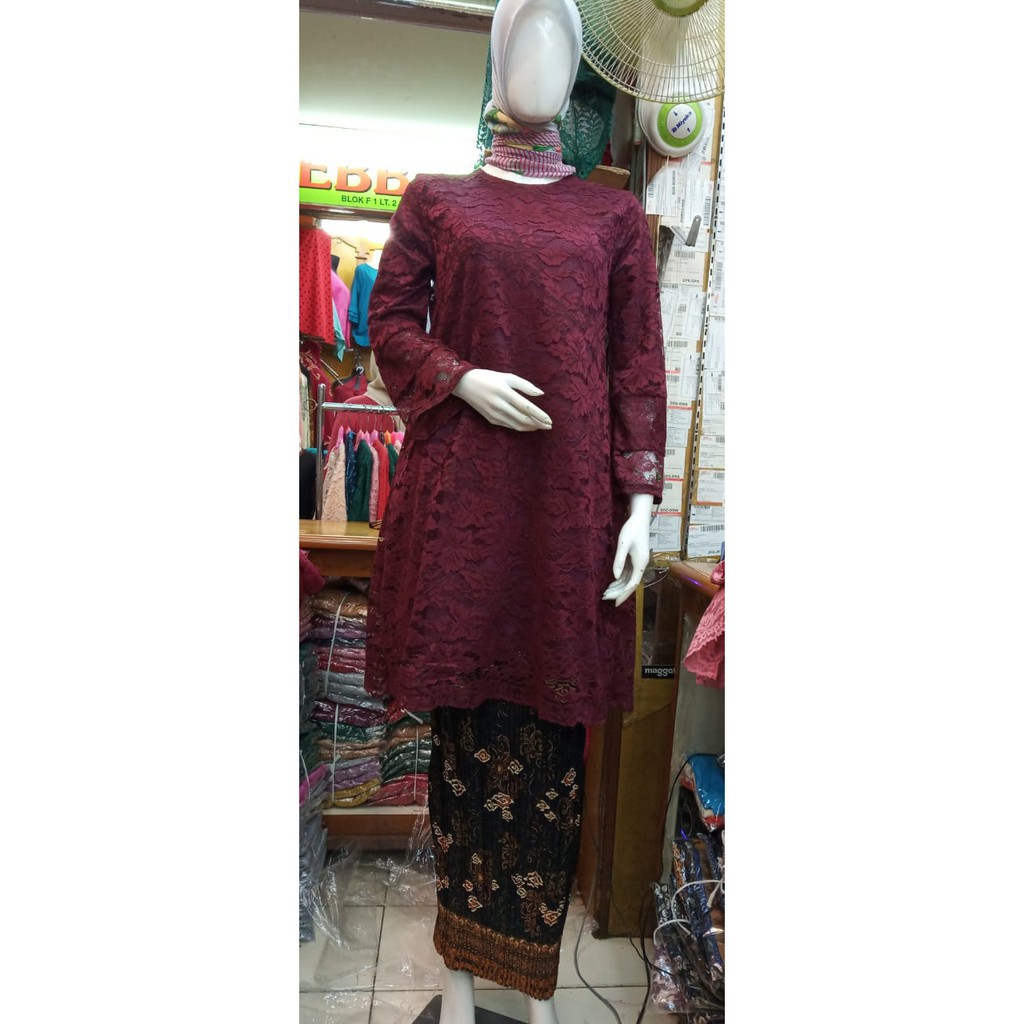 Set kebaya brukat tangan trompet / real pict kebaya tunik brukat / kebaya terlaris dan ada jumbonya