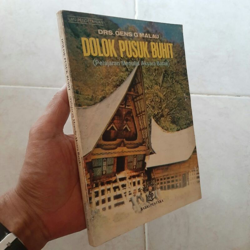Dolok Pusuk Buhit-Pelajaran Menulis Aksara Batak