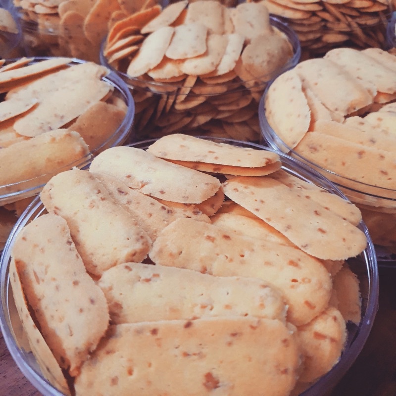 

lidah kucing / cookies / kue kering / hampers lebaran / hampers idul fitri